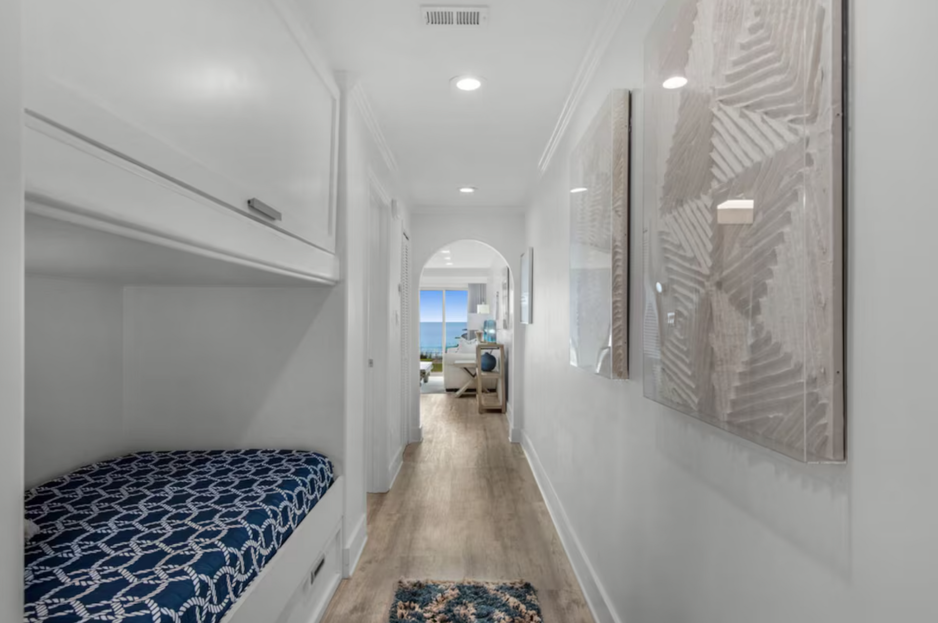 Coral Reef Club Hallway Bunk