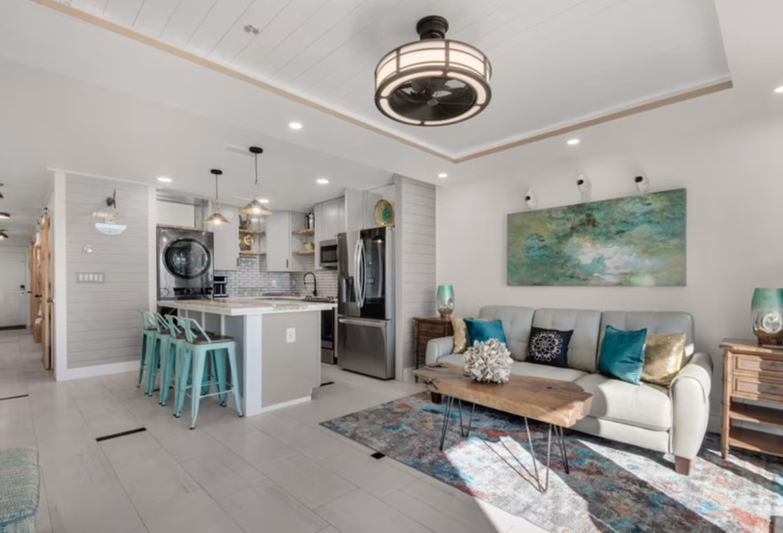 Windancer Condo Living Area