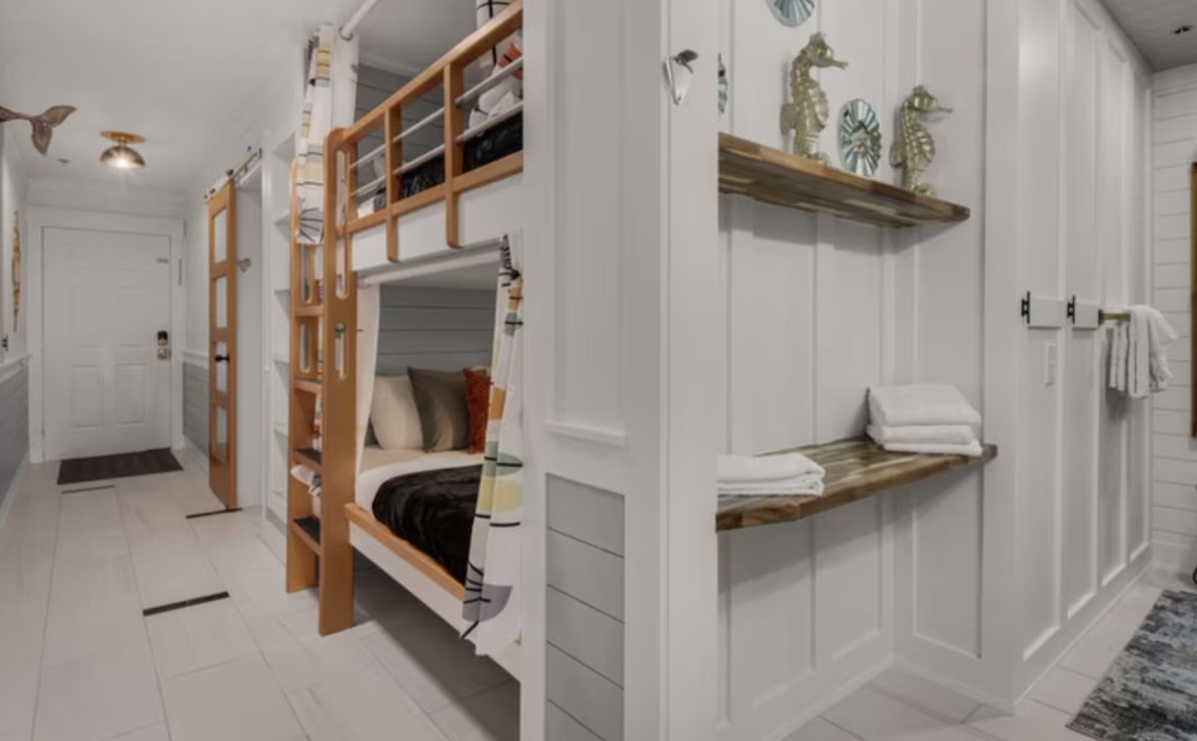Windancer Condo Bunk Beds Hallway