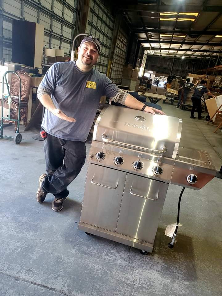 business in smyrna - man with grill