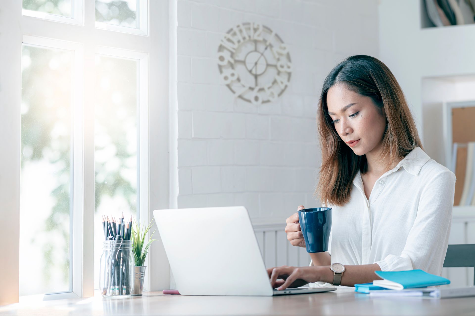 woman working on laptop