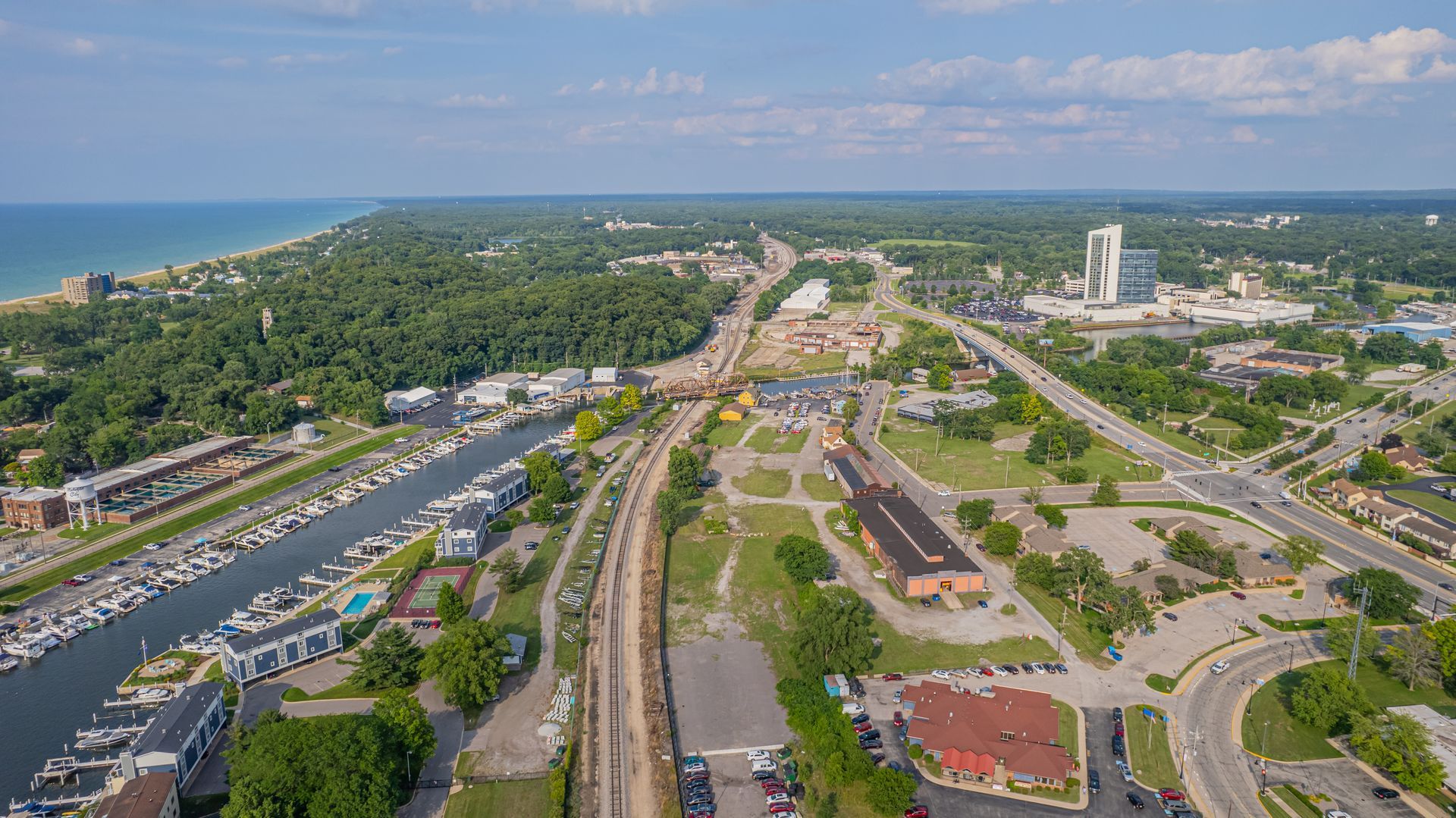 aerial-view-of-bridge-inn