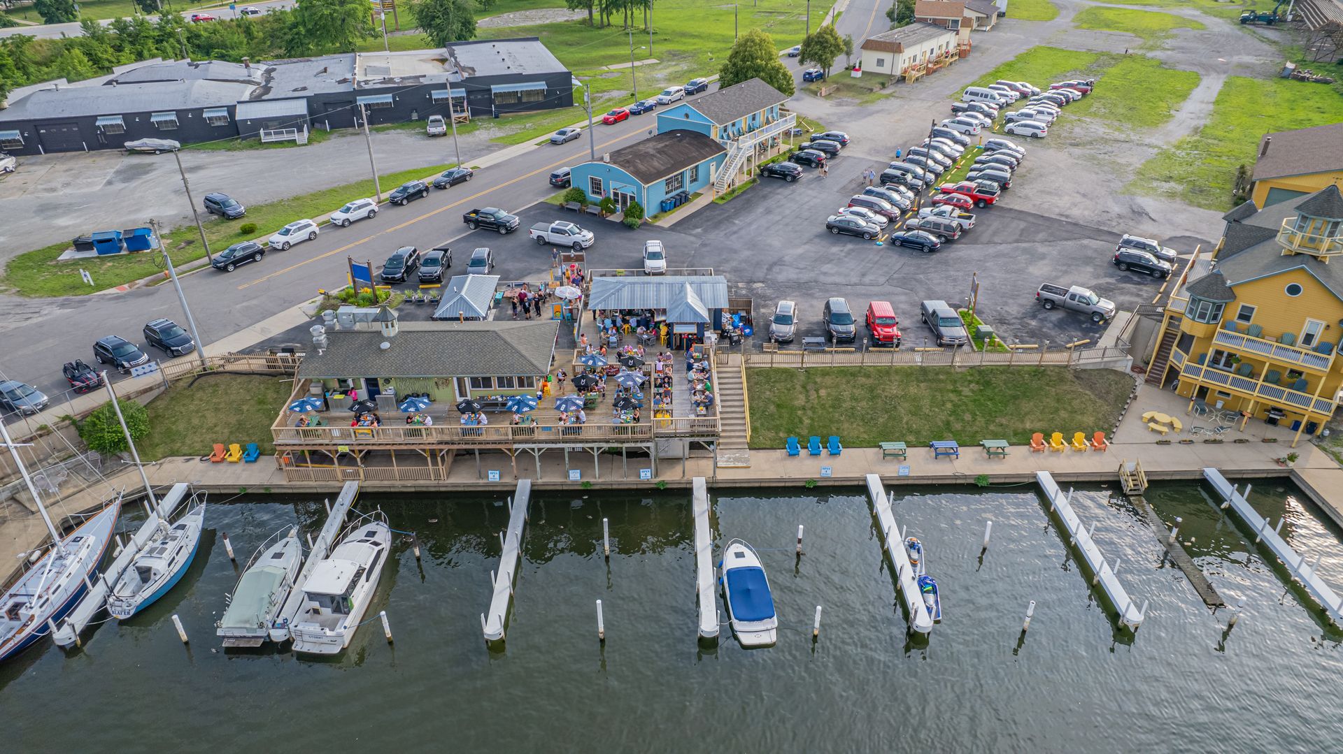 dock-and-grill