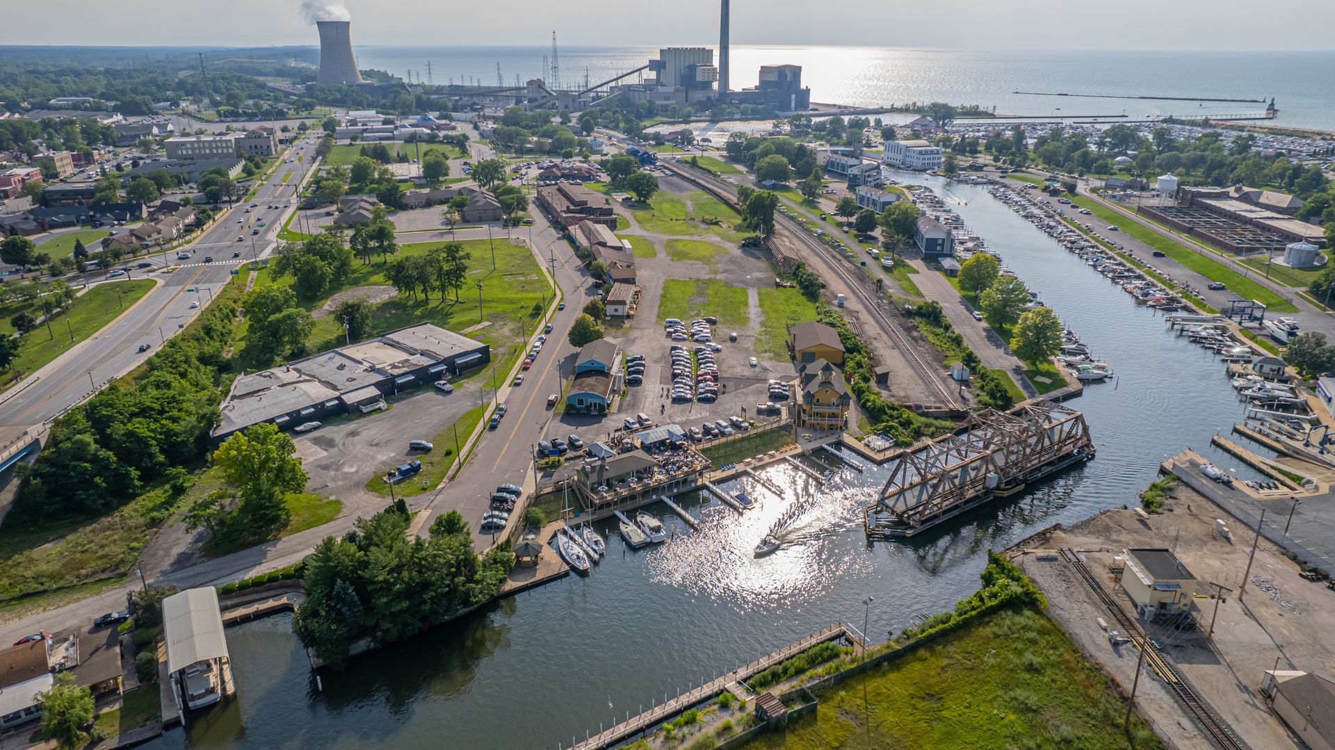 aerial-view-of-bridge-inn