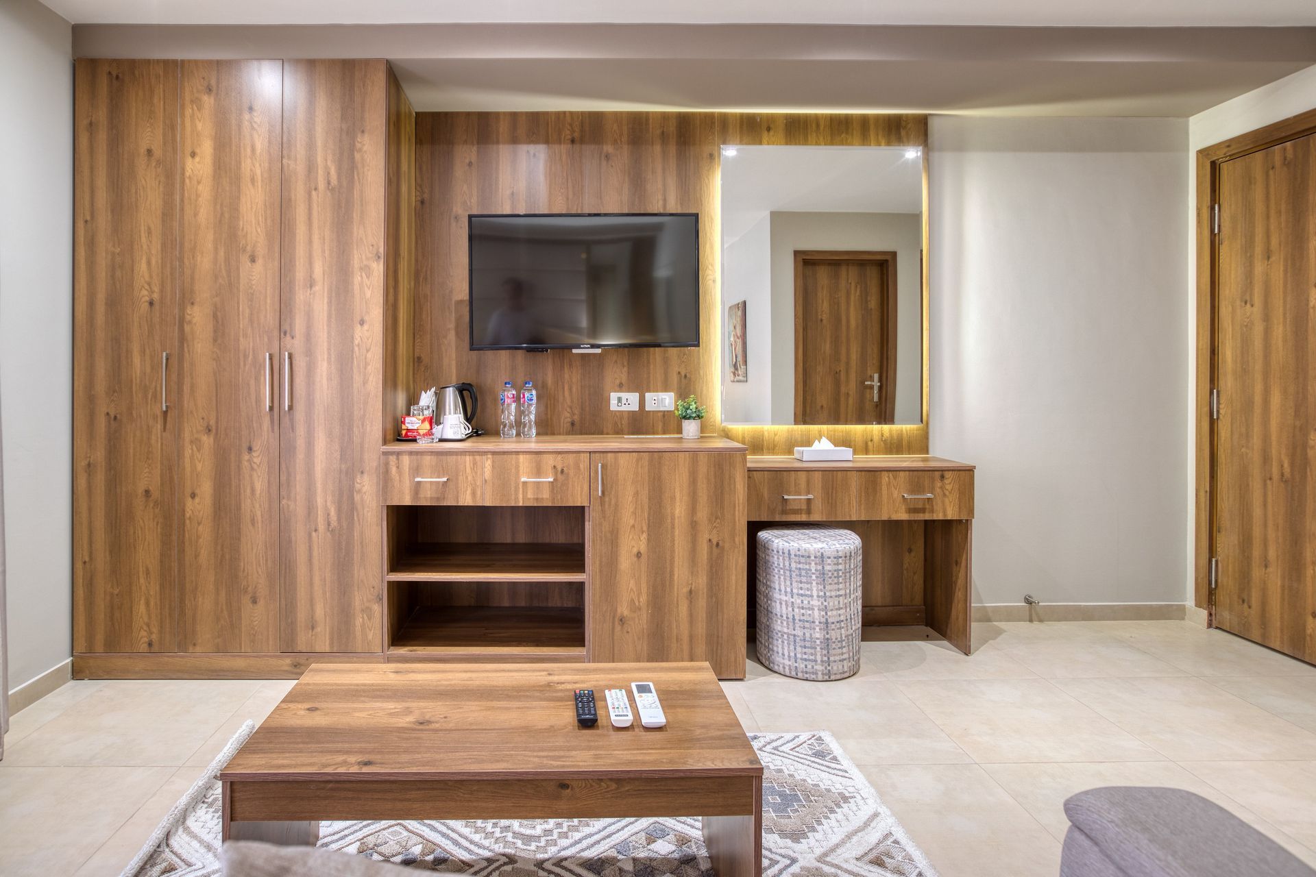 Luxurious room - pyramid view