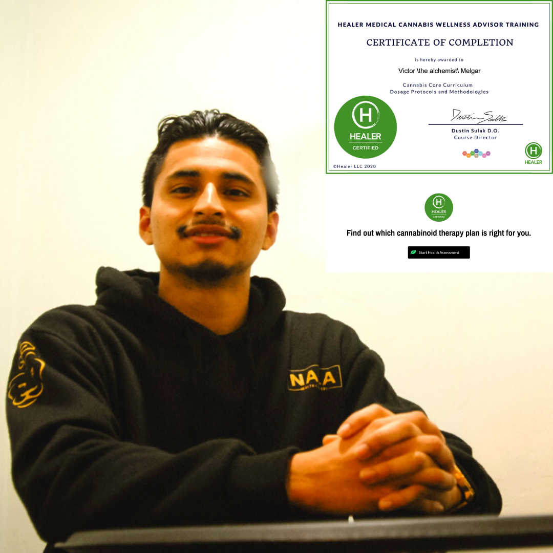 Wellness Advisor helping a customer at NALA Health and Recovery