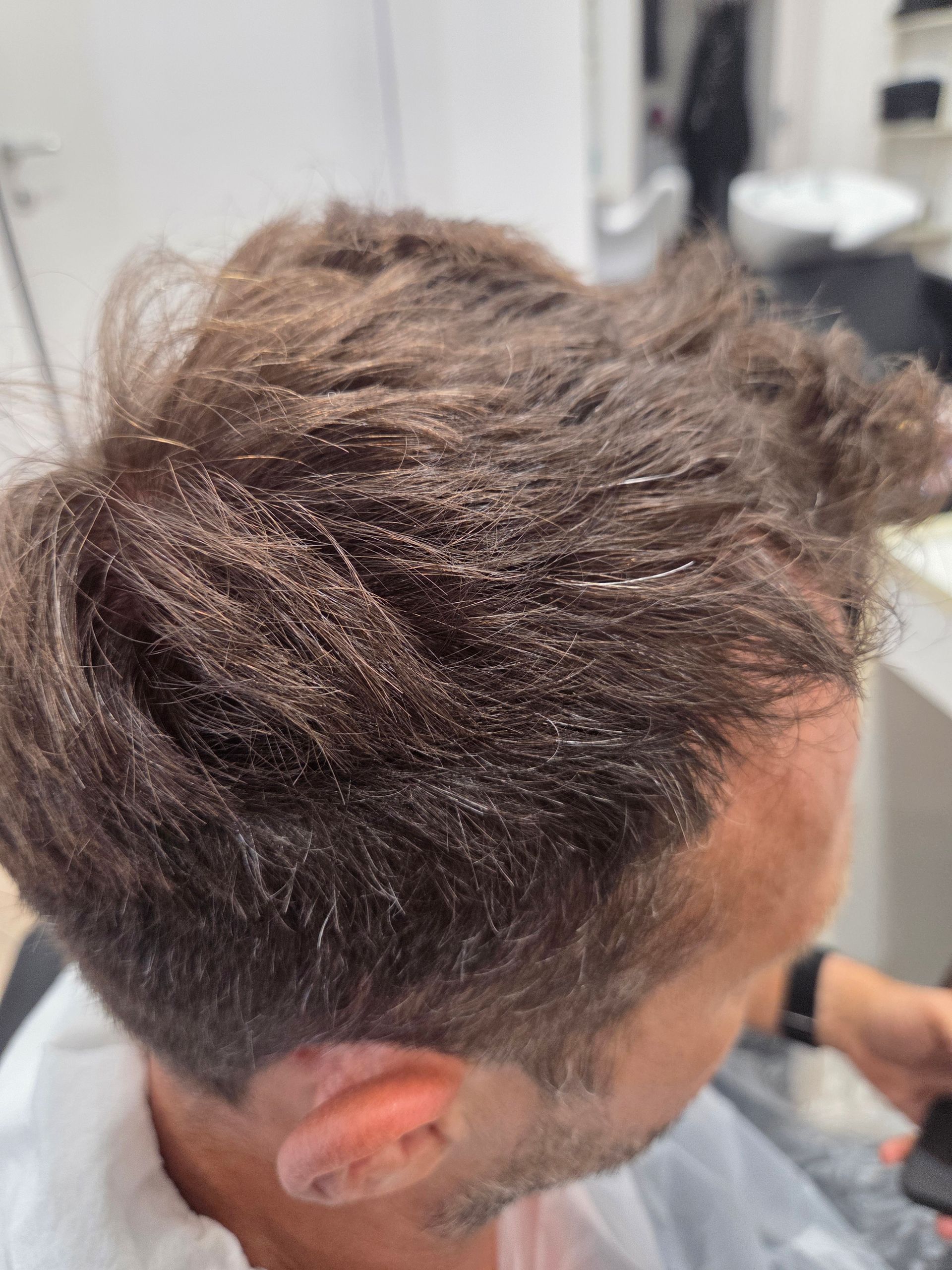 Decolorazione capelli
