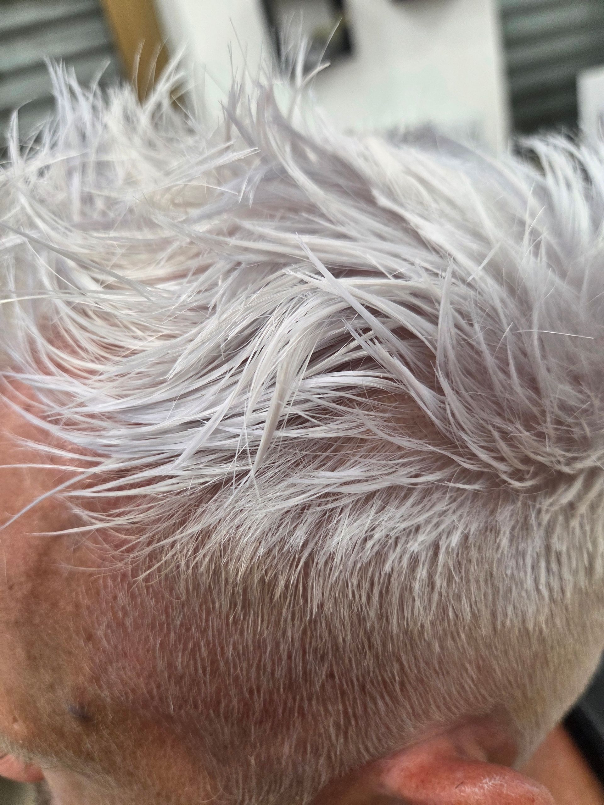 Decolorazione capelli