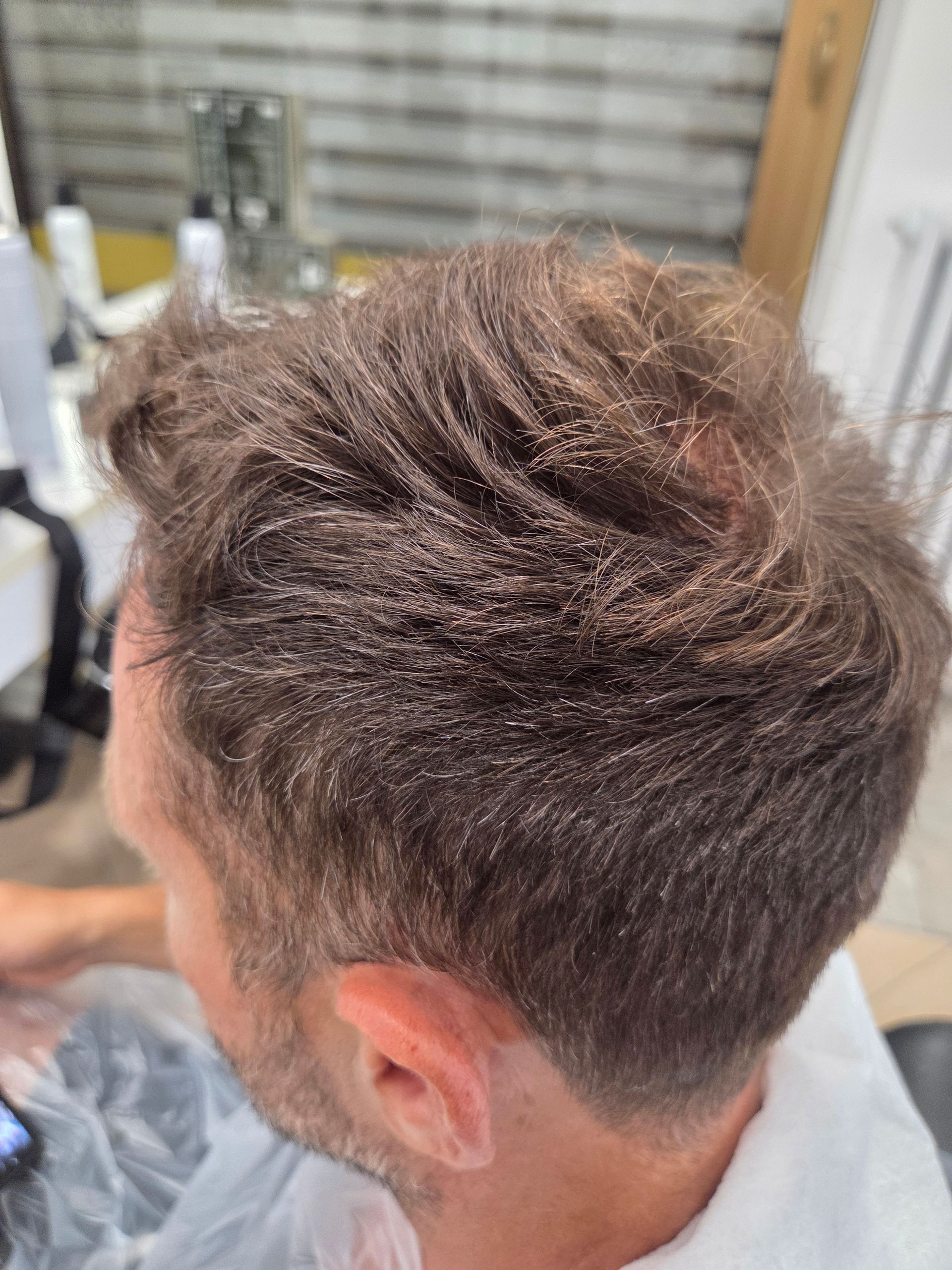 Decolorazione capelli