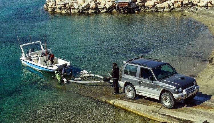 Tips for Towing a Boat Trailer