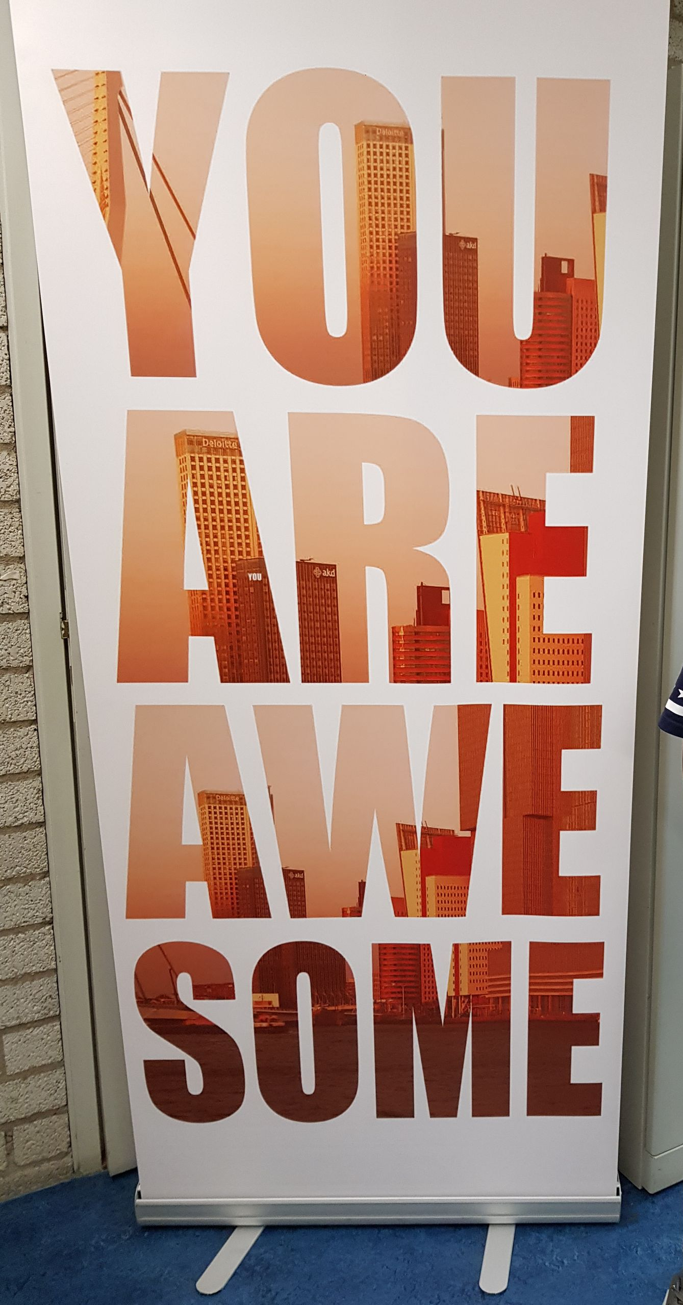 Verticale banner met de tekst 