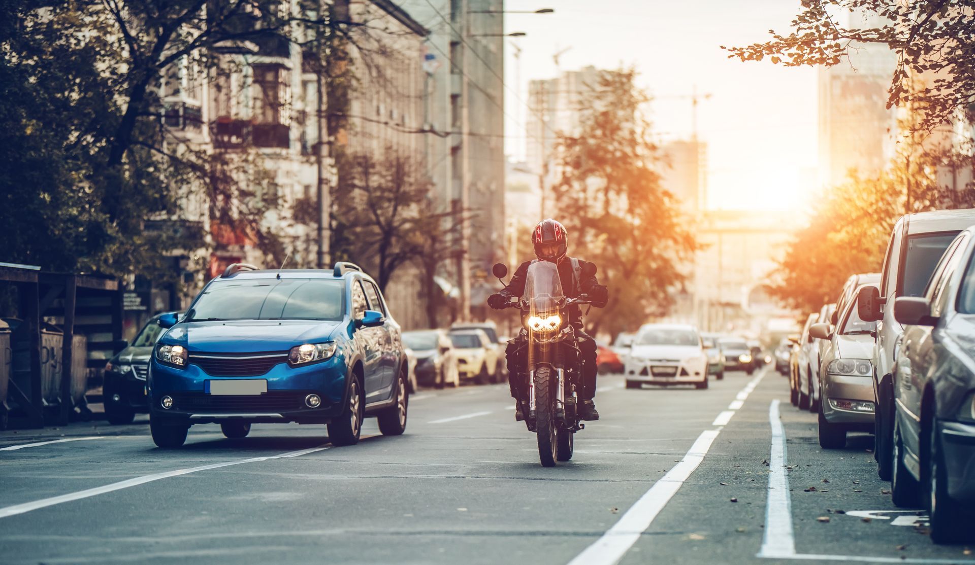 is lane splitting legal?