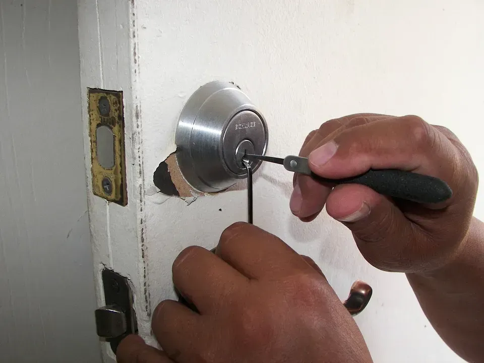 locksmith cost