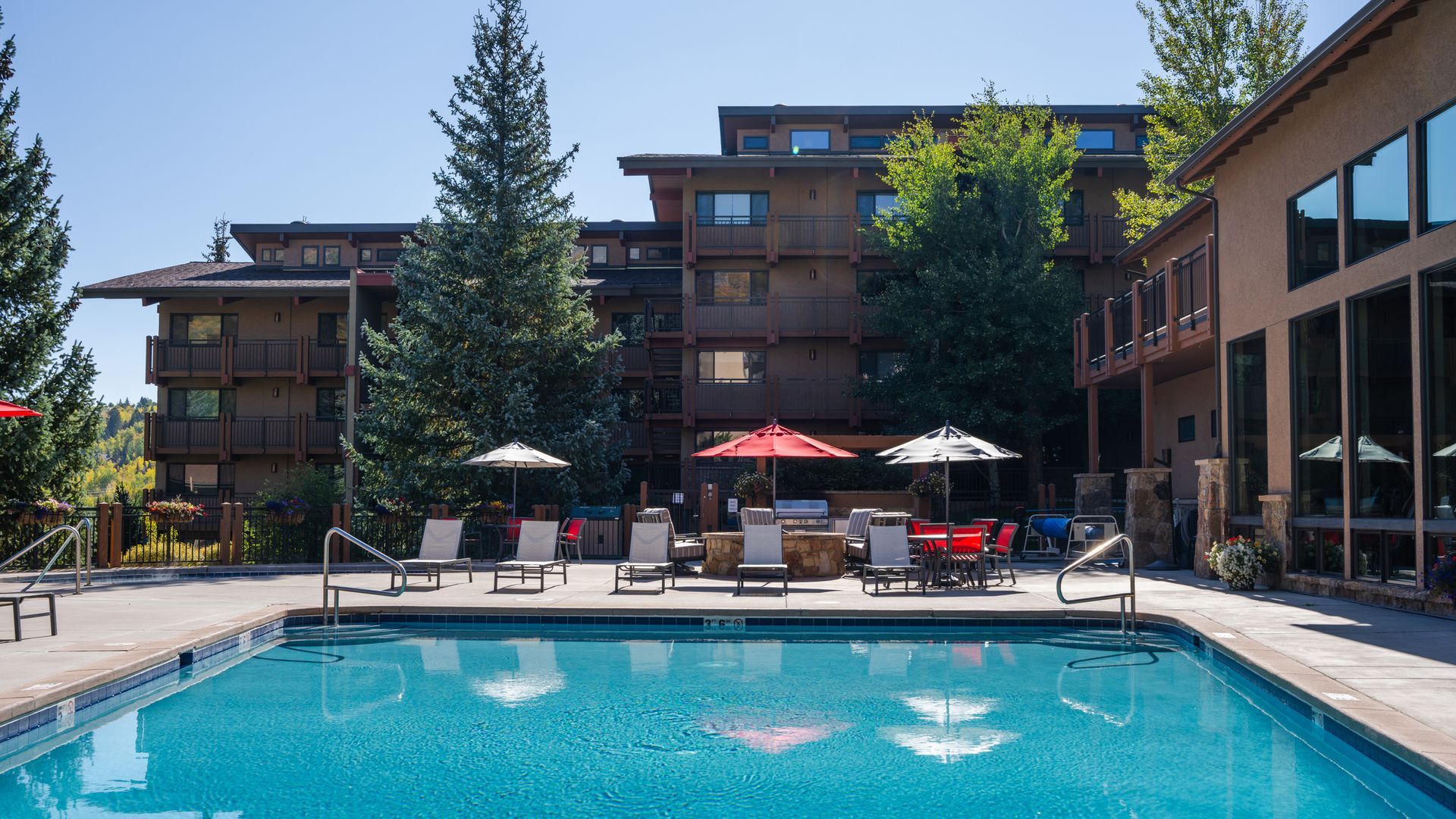 Stonebridge Inn Snowmass pool