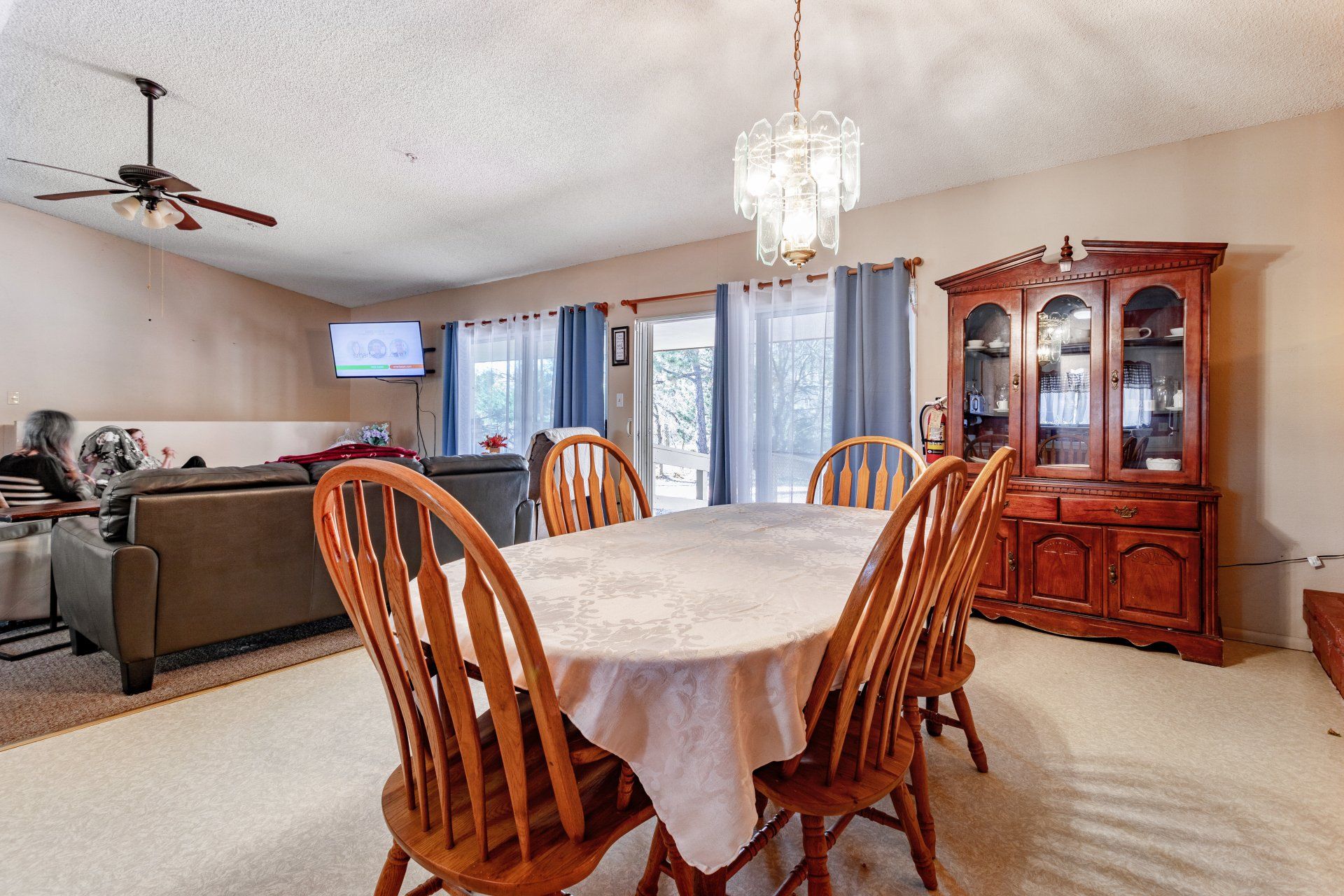 Oakridge 6
