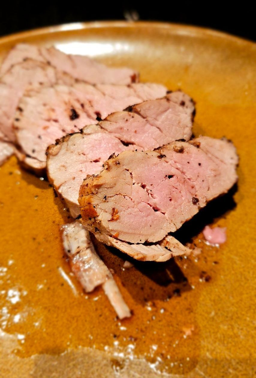 Iberico Varkenshaas met Jeneverbeskorst.