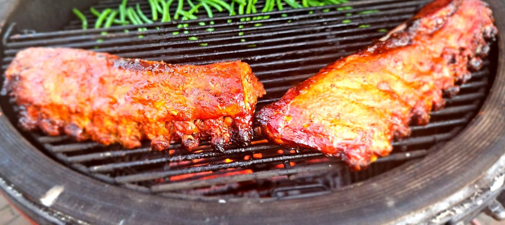 Gochujang Spareribs op de Kamado Joe