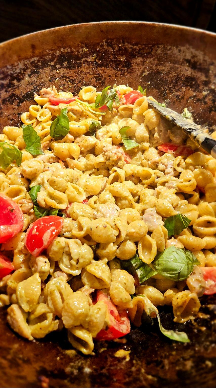 Pasta met Kip Pesto Pasta met Kip Pesto