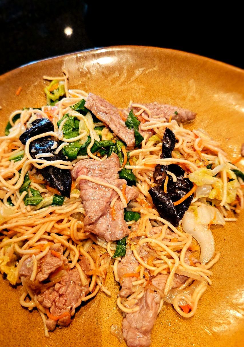 mì xào bò