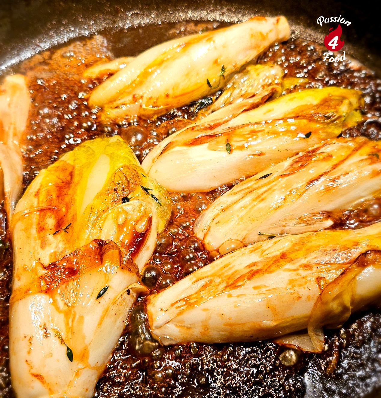 Gekarameliseerde Witlof met Honing en Balsamico
