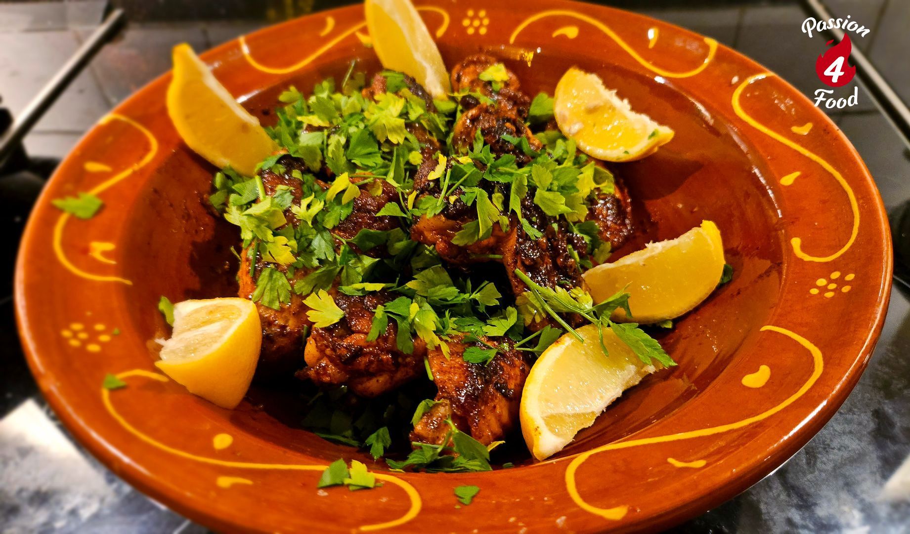 Huesos de Pollo con Ajo Huesos de Pollo con Ajo