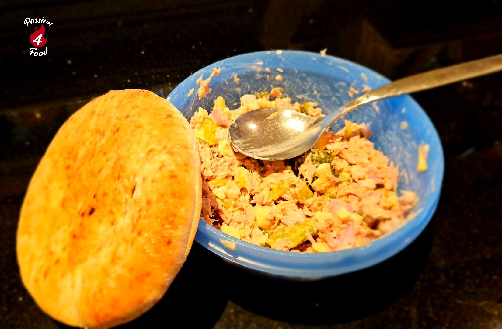 Pita met tonijnspread