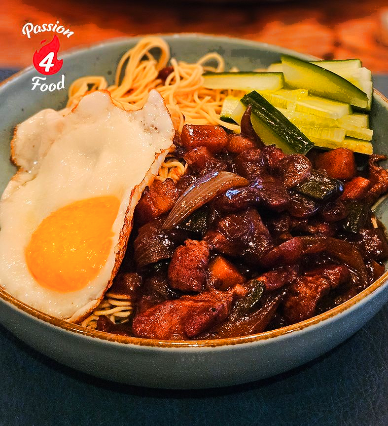 Jjajangmyeon