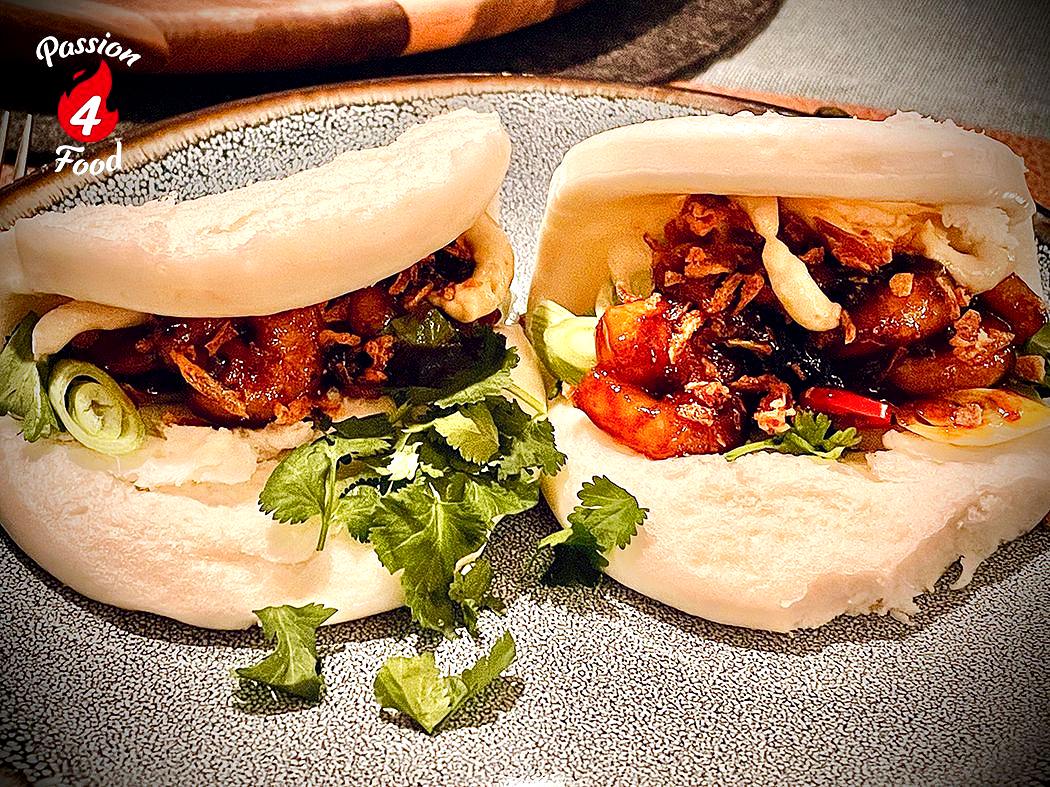 Bao Buns met Garnalen in Hoisinsaus Bao Buns met Garnalen in Hoisinsaus