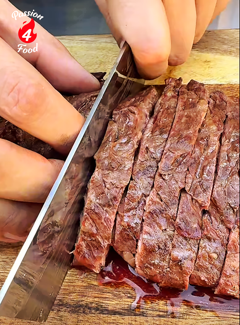 Bavette met Peperroomsaus Bavette met Peperroomsaus