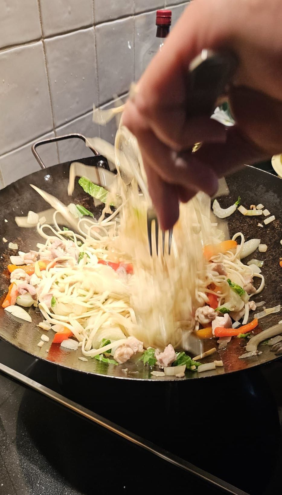 Shanghai Chicken Noodles