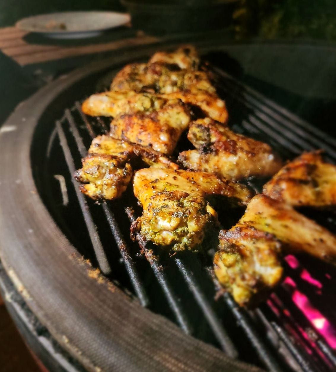 Goaanse Kippenvleugels met Cafreal Masala van de BBQ