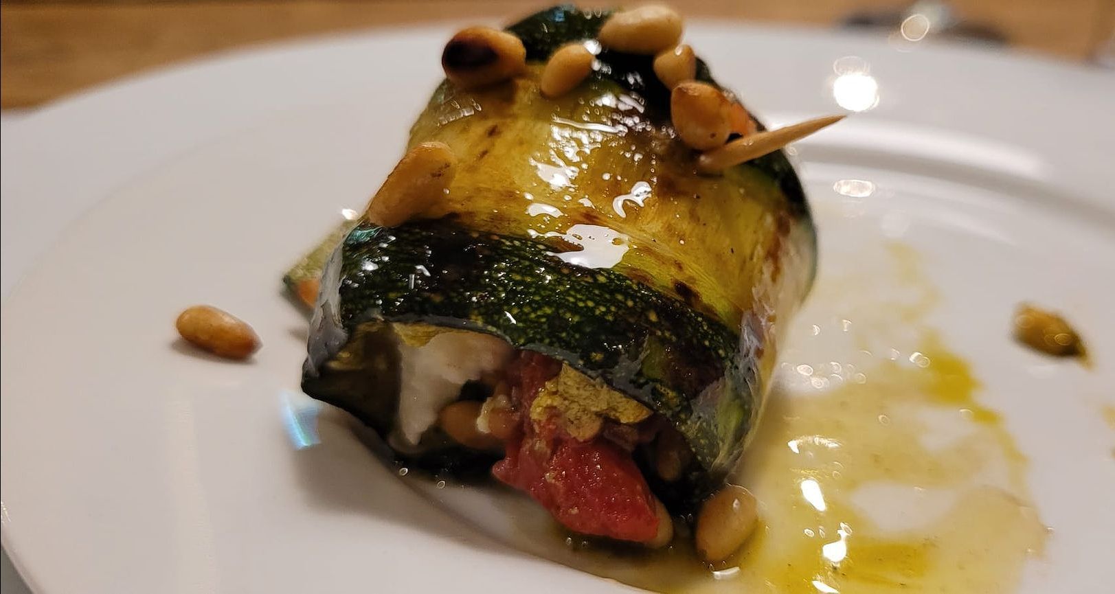 Gevulde courgette rolletjes