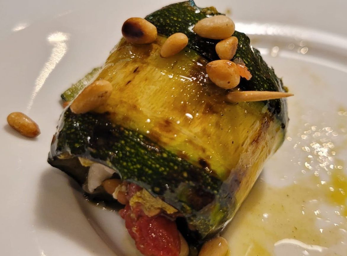 Gevulde courgette rolletjes