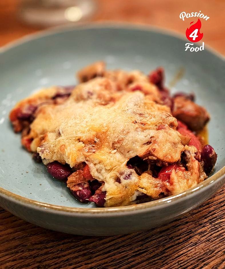 Mexicaanse vegetarische bonenschotel