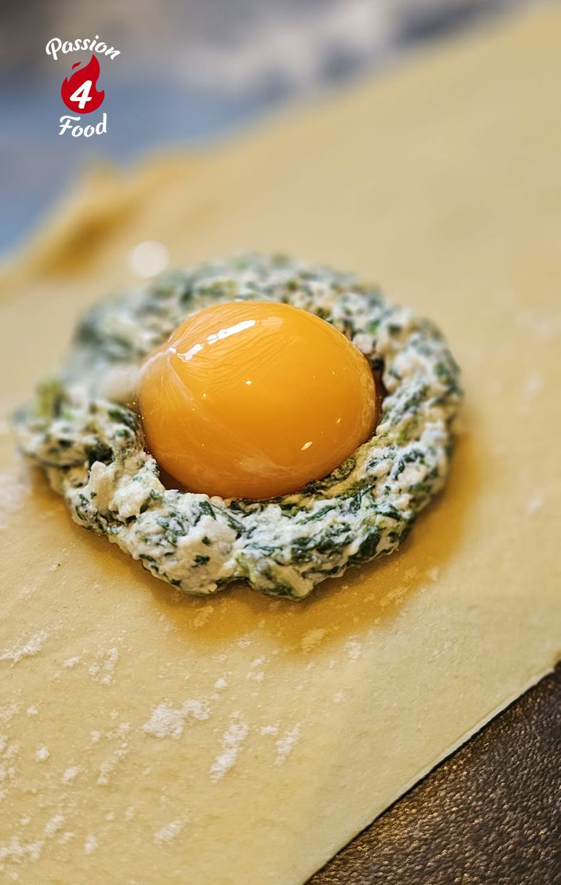 Ravioli met lopende eidooier