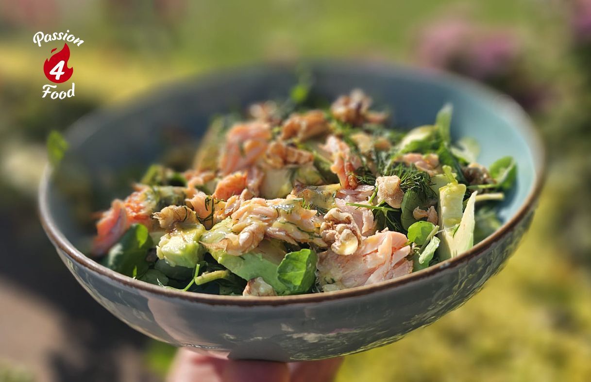 Salade met gerookte zalm en avocado Salade met gerookte zalm en avocado