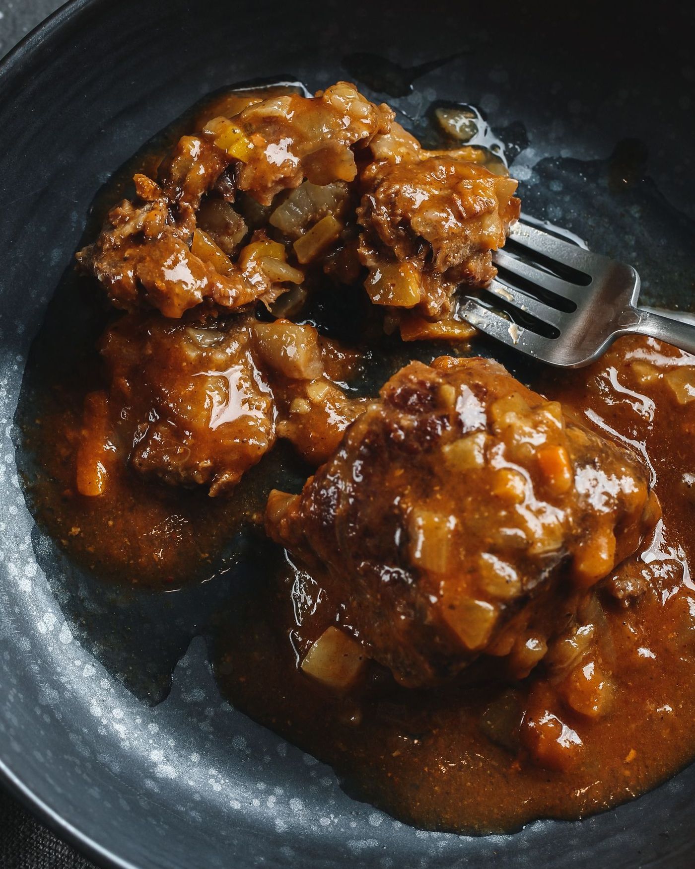 Kalfsschenkel met Sinaasappelsaus Kalfsschenkel met Sinaasappelsaus