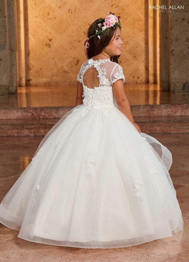 white designer dress Off-White One-Shoulder Long Prom with Corset Off / 10 wo 1/12/25-1/18/25 Style# PF260107 Pair with Fabric:red changeable silk taffeta 6-Drawer Dresser with Soft