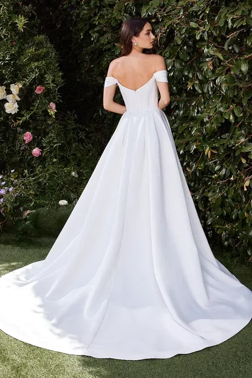 W315SDC-Elegant Satin Ball Gown