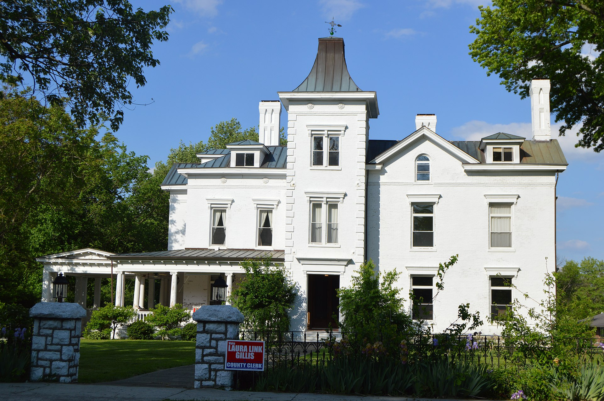 Historic Dowling House in downtown Lawrenceburg, KY