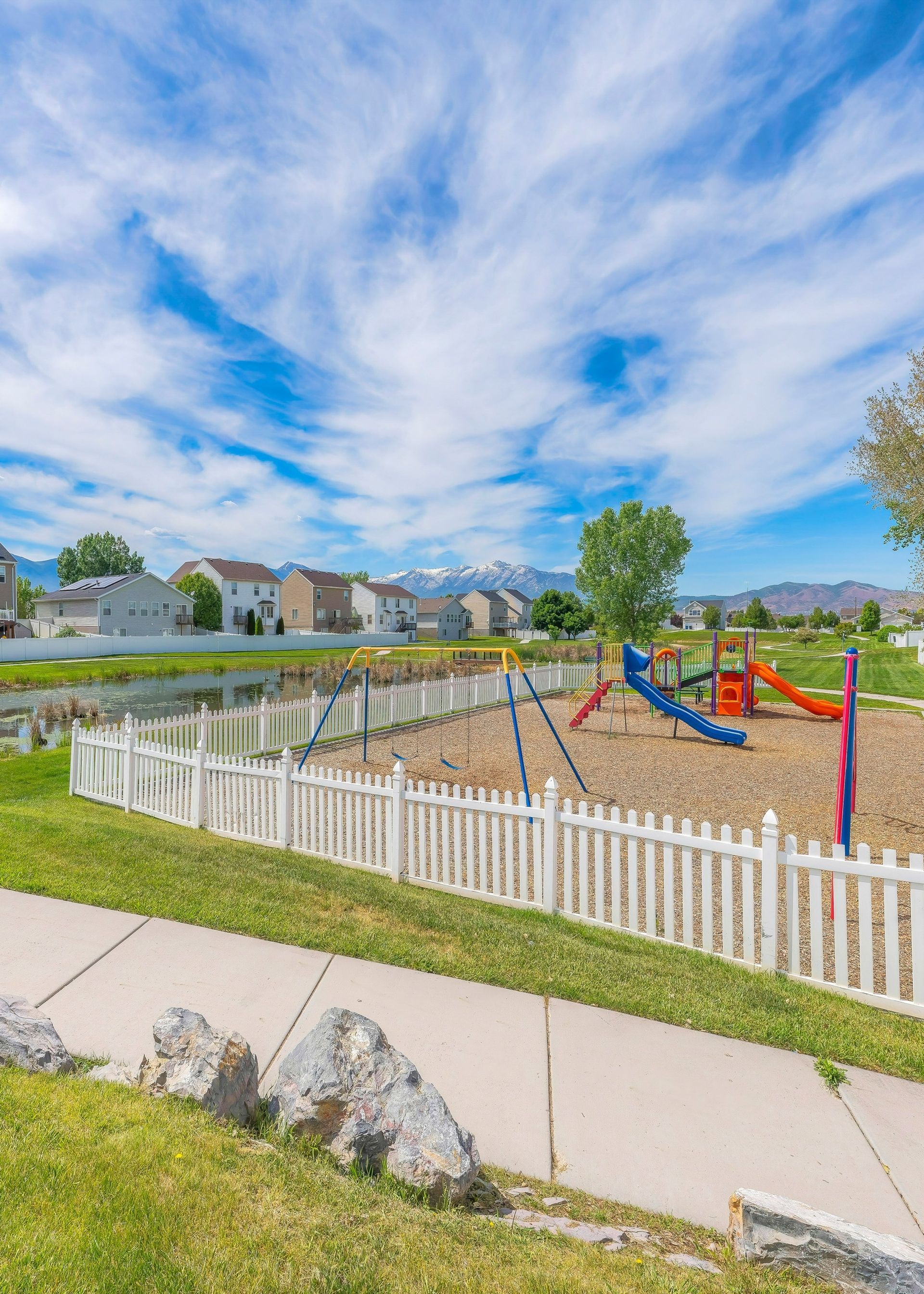 Commercial Wood Fencing in Orlando, FL