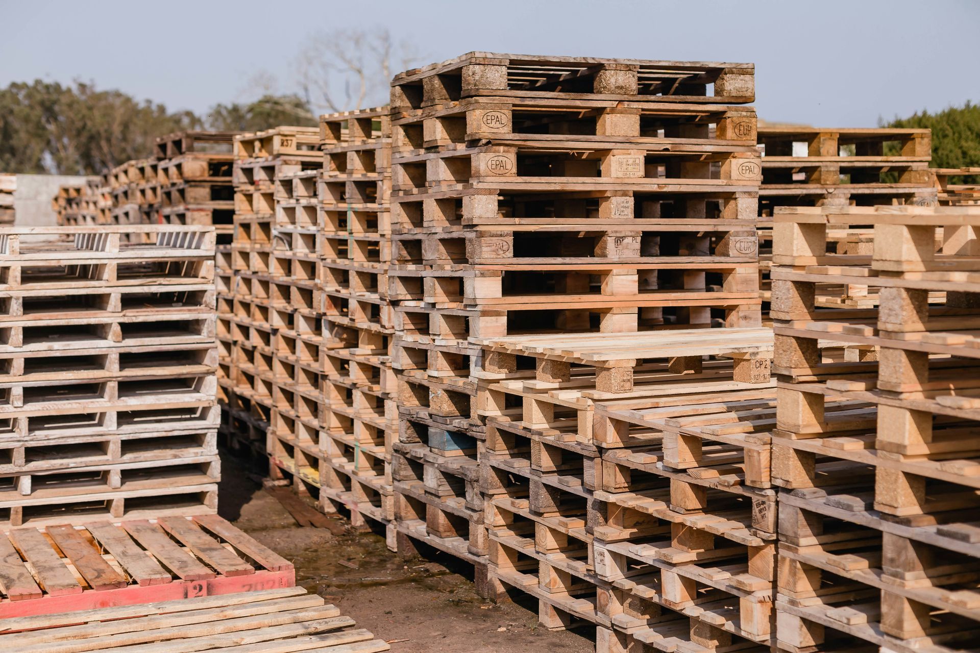 Custom block pallets for sale in Houston, TX