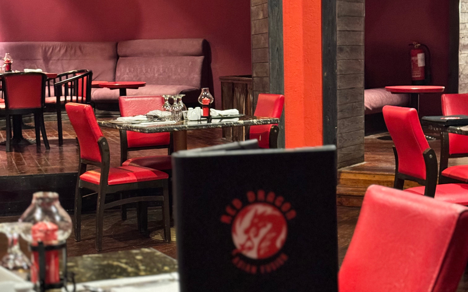 Red Dragon dining experience with à la carte menu