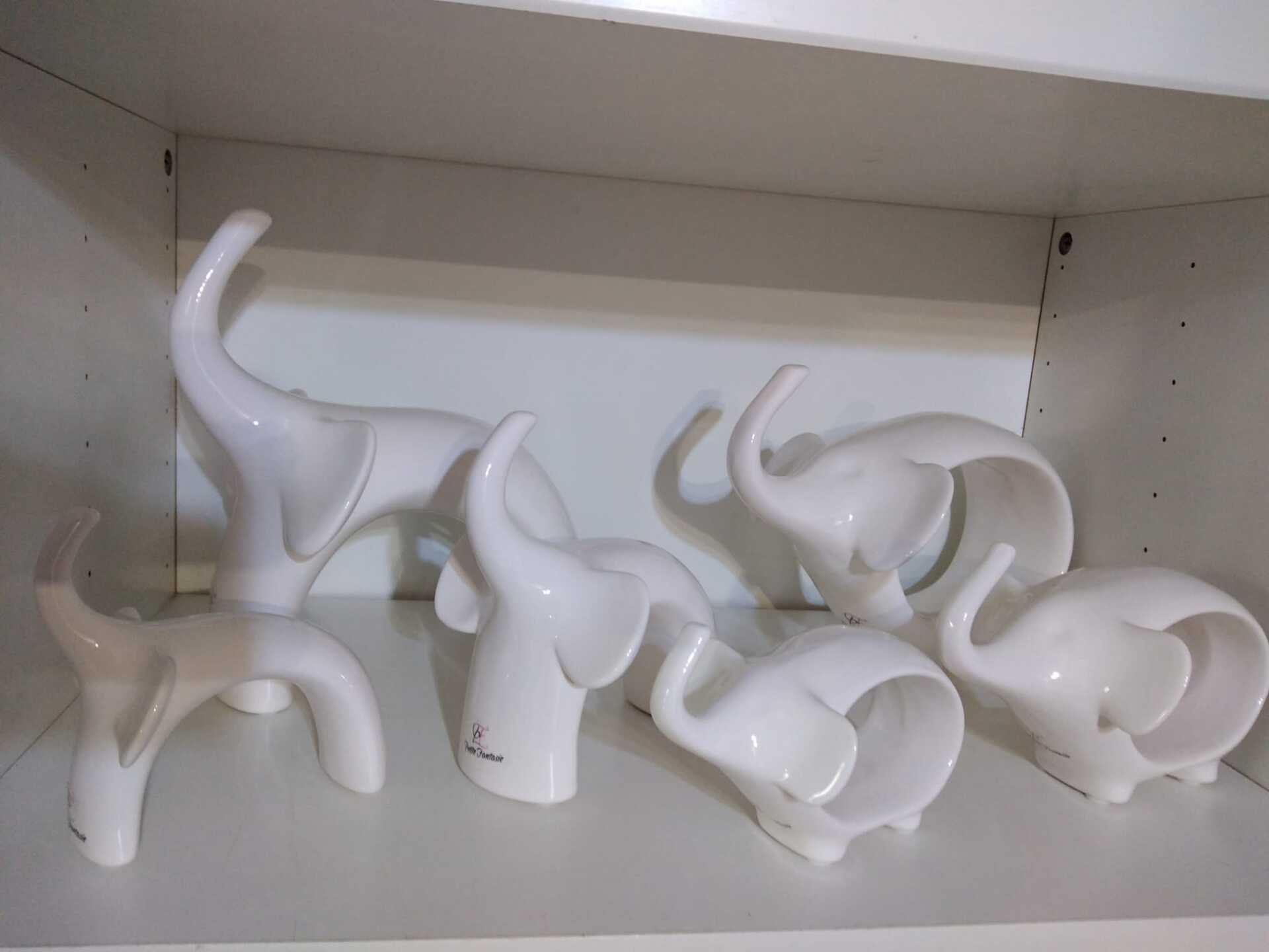 elefanti ceramica