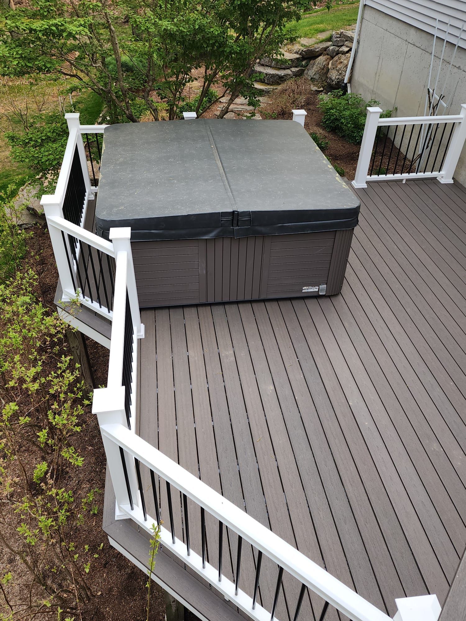 Porches and Entryways - Plaistow, NH - Dynamic Deck Solutions