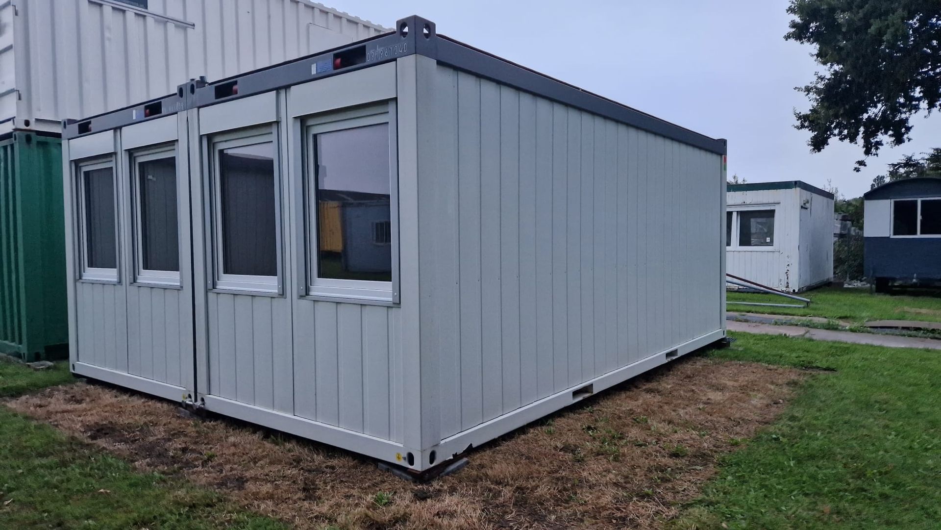 Unit 20ft huren x2