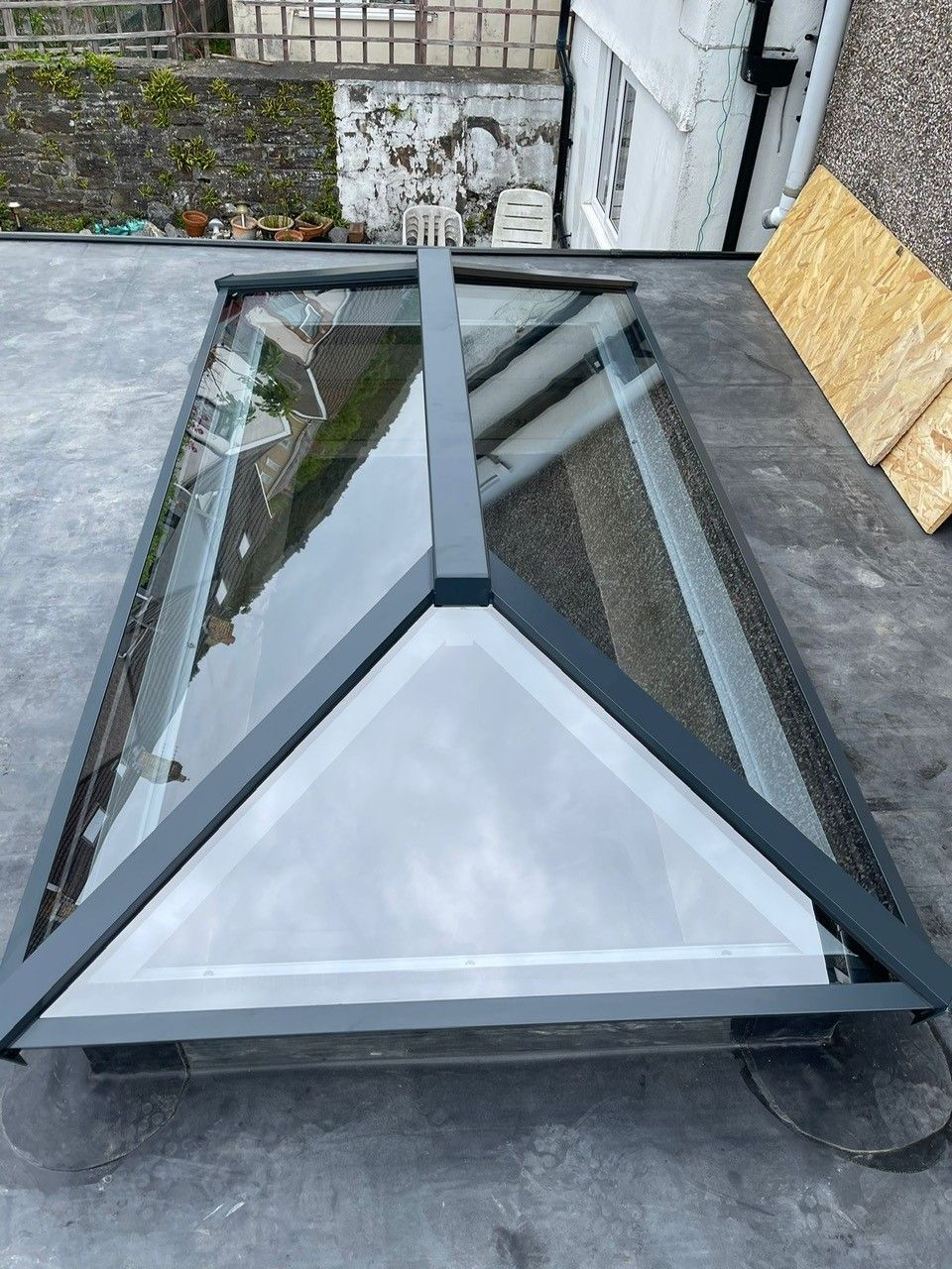 roof lantern neath