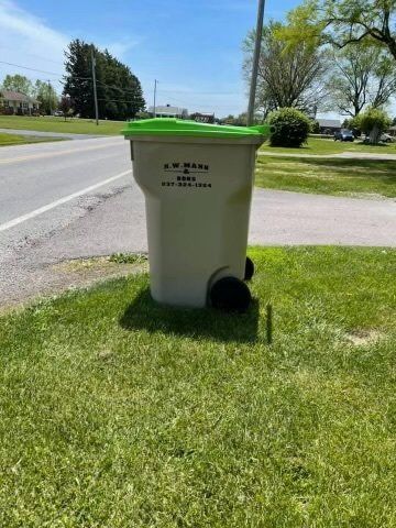 Trash Bin — Springfield, Ohio — Mann H W & Son's Hauling