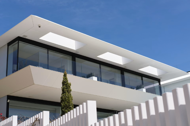Window replacement Morristown, modern home exterior with large energy efficient windows, Heavy Dutys Construction