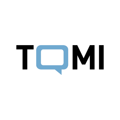 Ein Logo für eine Firma namens Tomi mit einer Sprechblase in der Mitte.
